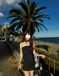 Eカップ23歳♡神秘×癒しの小悪魔女子