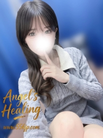 💌編號：2092 搭配一頭甜美的長捲髮 笑容可愛迷人